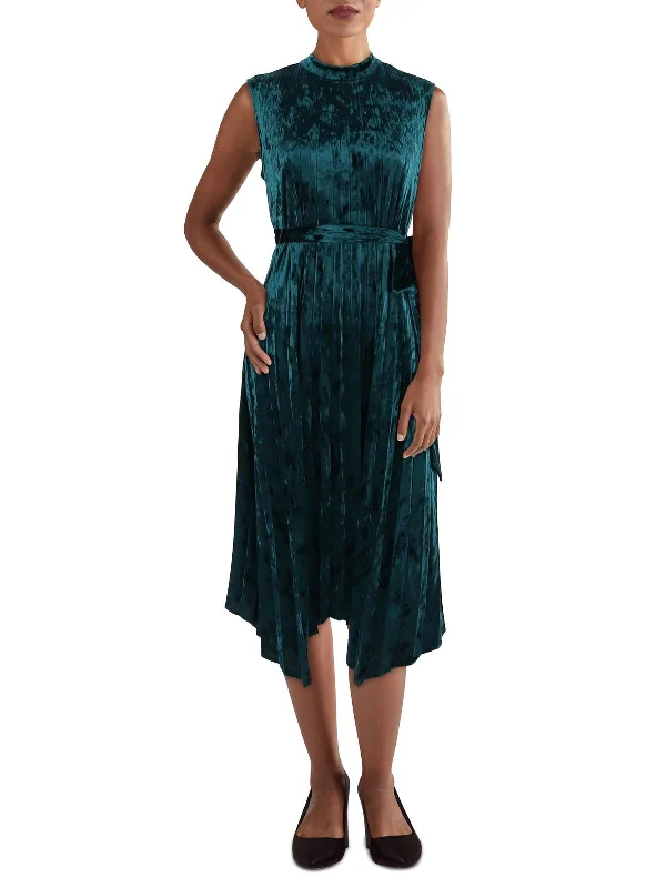 Elevated Casual Discounts Feminine Grace Petites Womens Velvet Sleeveless Fit & Flare Dress