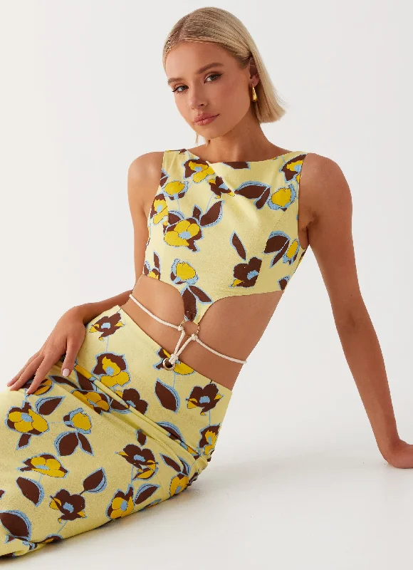 Hot Trends Disco - Inspired Retro Dance Look Taryn Cut Out Maxi Dress - Primrose