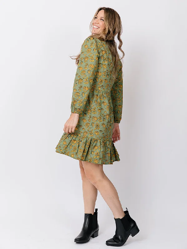 Elevated Casual Discounts End - of - Month Blowout Erin Mini Dress - Green Floral