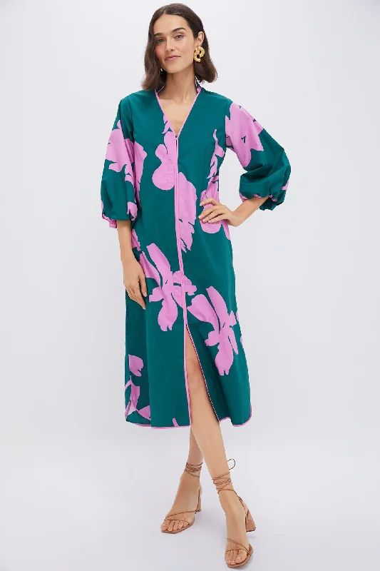 Vintage-Modern Style Offers Minimalist Chic Hunter Green & Pink Floral Arem Caftan