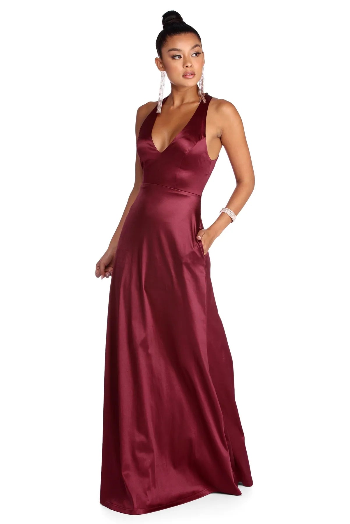 Best-Sellers Playful Elegance Jacqueline Formal Open Back Satin Dress