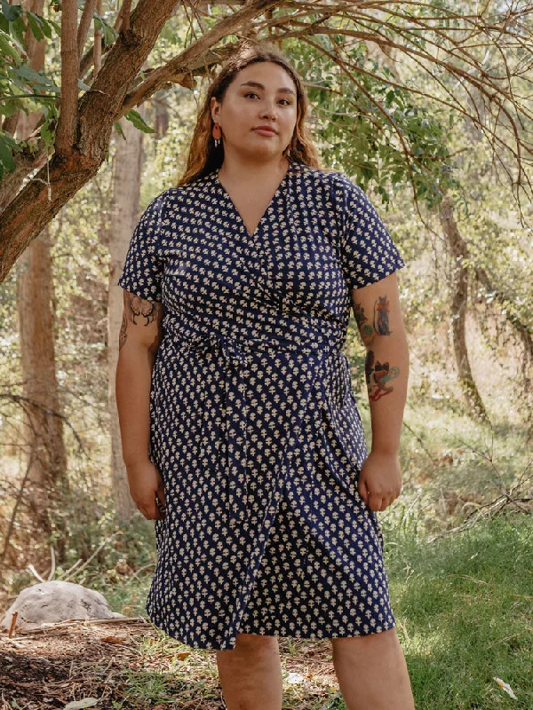 Glamorous Fashion Offers Boho - Chic Festival - Ready Style Katie Plus Size Wrap Dress - Micro Floral Navy