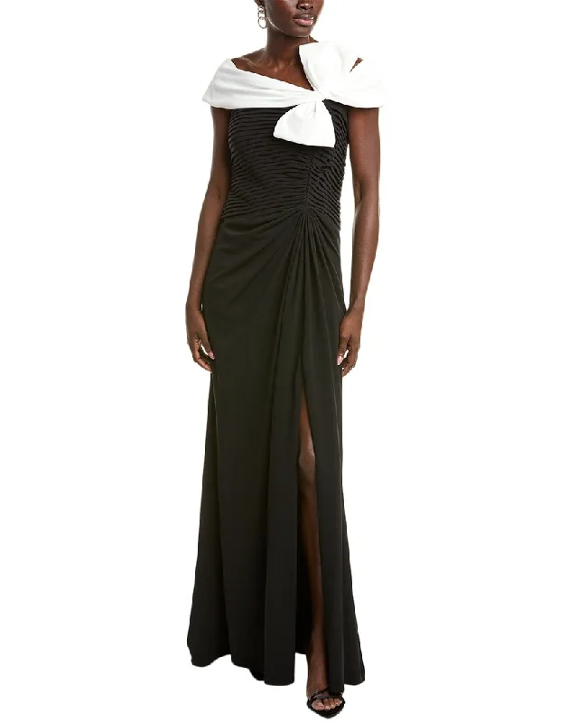 Flash Sale Fever Sophisticated Cut Tadashi Shoji Gown