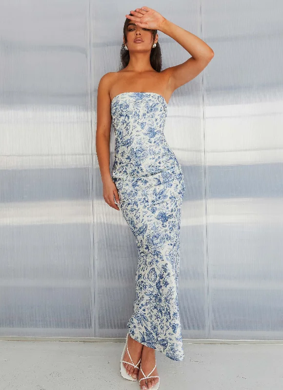 Day-To-Night Styles Feminine Soft - Hued Look Summer Lover Maxi Dress - Blue Paisley