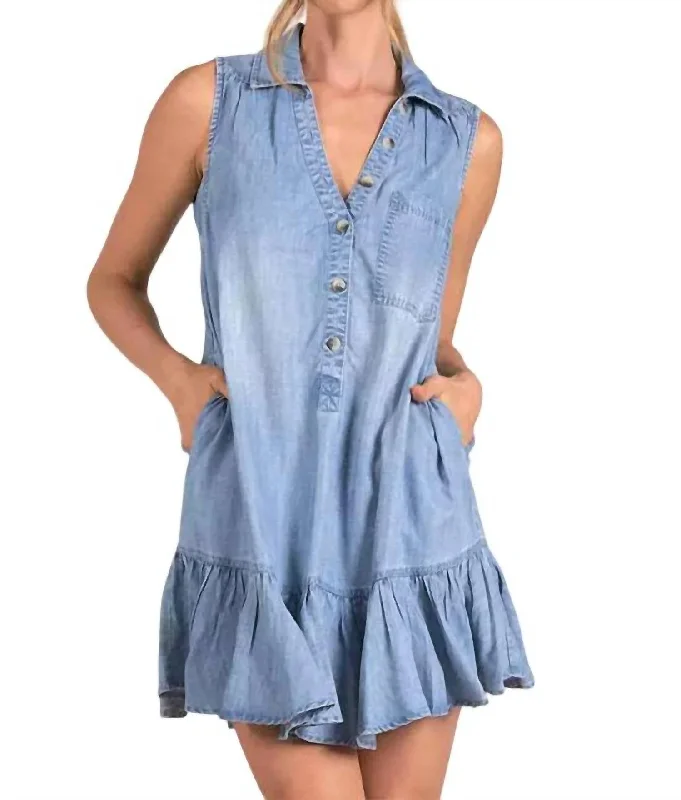 Trendy Women'S Wear Collection Playful Elegance Sleeveless Dress In Light Blue Wash