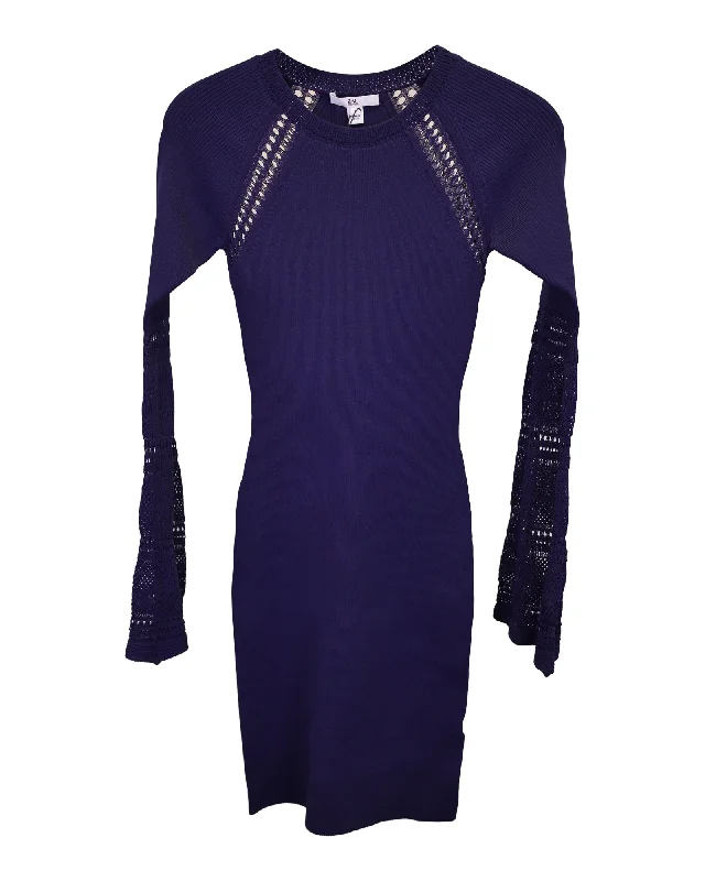 Fashion Forward Modern Romance Zac Posen Jill Long Sleeve Sweater Dress in Navy Blue Viscose