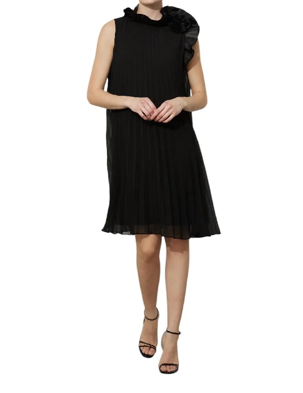 Seasonal Picks Disco - Inspired Retro Dance Look Sleeveless Pleated Dress In Black