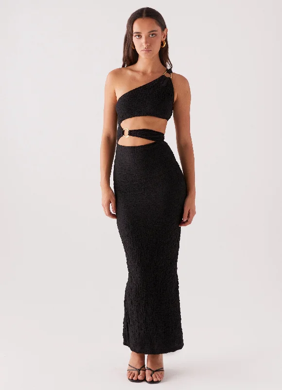 Sophisticated Fashion Now on Sale for Chic Urban Styles North Haven Maxi Dress - Black