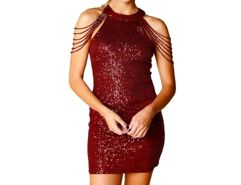 Must Haves Contemporary Elegance Bodycon Holiday Dress In Burgundy