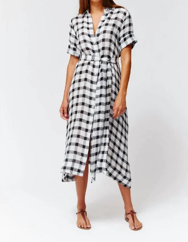 Luxury Fashion Discounts Cottagecore Rustic Charm Style The Classic Shirt Dress In Black/white Gingham Chios Gauze