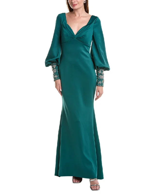 Fashion Frontiers Luxury Comfort Badgley Mischka Scuba Gown