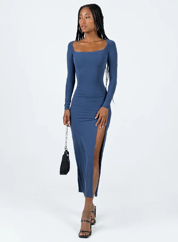 Avant-Garde Style Promotions Limited Quantities Hayward Long Sleeve Midi Dress Blue