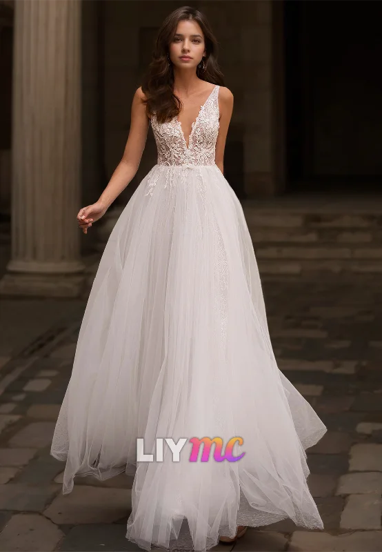 Step Ahead, Lead The Trend Romantic Detailing V-Neck Sleeveless Appliques Tulle Ball Gown Wedding Dress