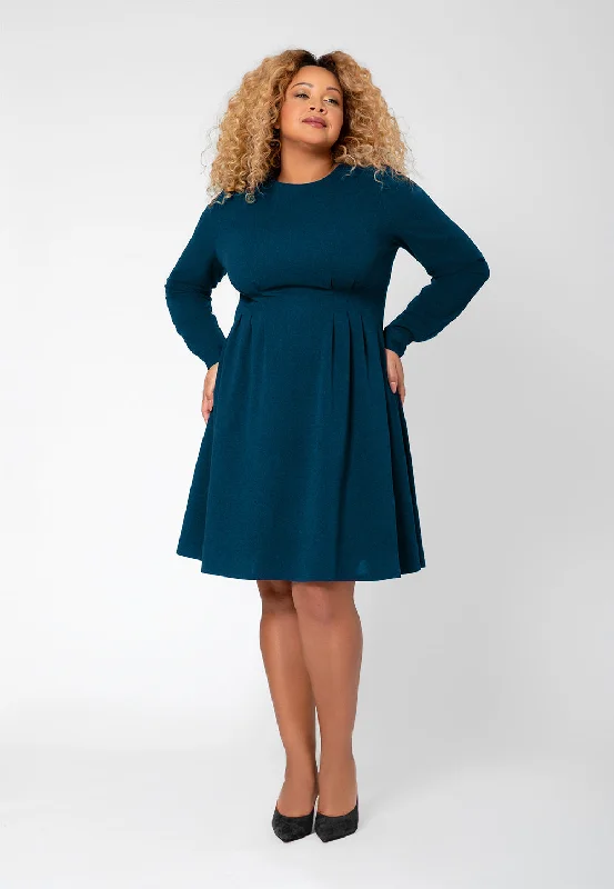 Unbeatable Prices Casual Elegance Leota Women's Long Sleeve Lara Fit and Flare Dress (Curve) Blue