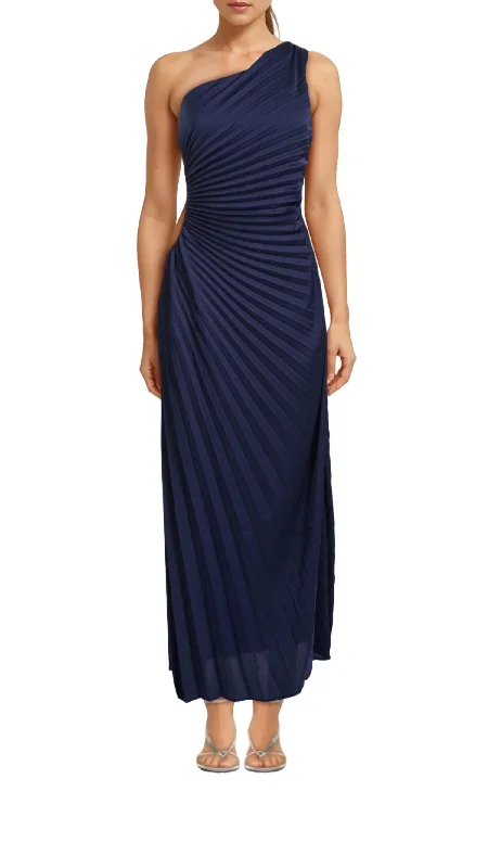 Stylish Looks Buy More, Save More Solie Gown In Navy