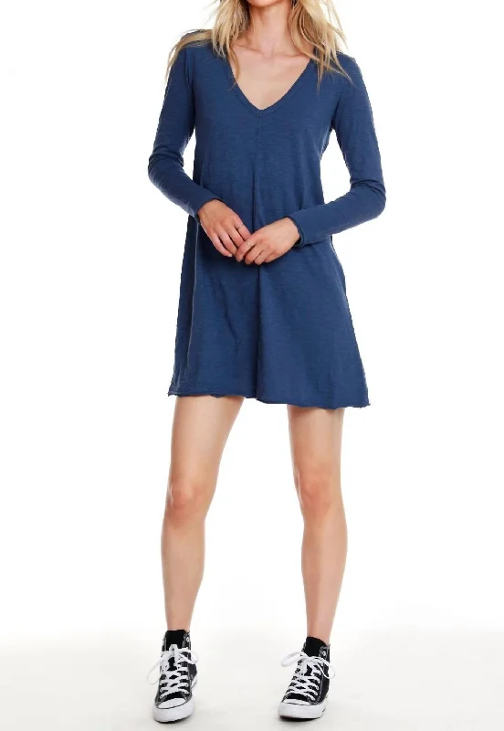 Classic Chic Deals Luxe Layering Long Sleeve V-Neck Dress In Coast