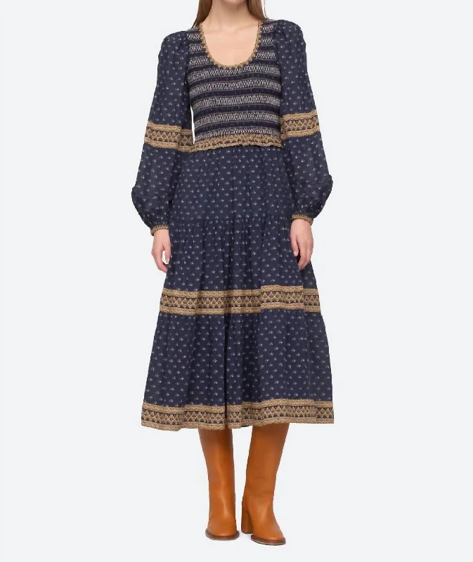 Limited Time Classic Timeless Elegant Style Arlita Print Long Sleeve U Neck Dress In Navy