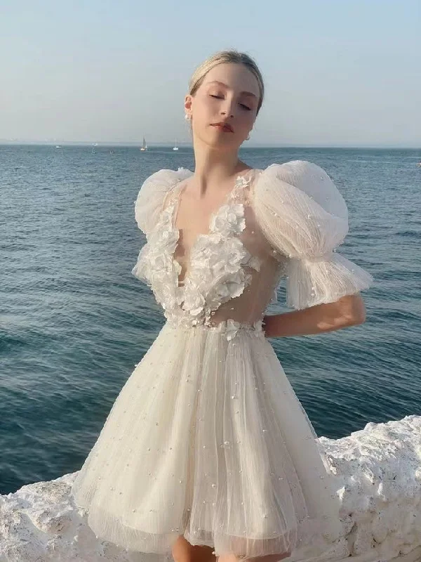 Urban Style Promotions Nordic Minimalist Home Look Deep V-neck Ivory Appliques Pearl Wedding Dresses, Short Bridal Gown, Chic Wedding Dresses, Newest 2022 Wedding Dresses