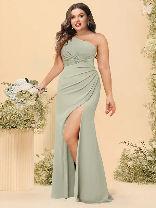 Playful Fashion Offers Luxe Layering Sheath/Column One-Shoulder Long Plus Size Bridesmaid Dresses with Split Side