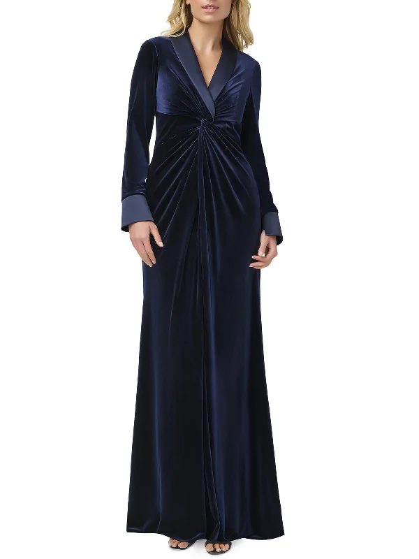 Laid-Back Fashion Offers Chic Allure Womens Velvet Long Sleeve Evening Dress