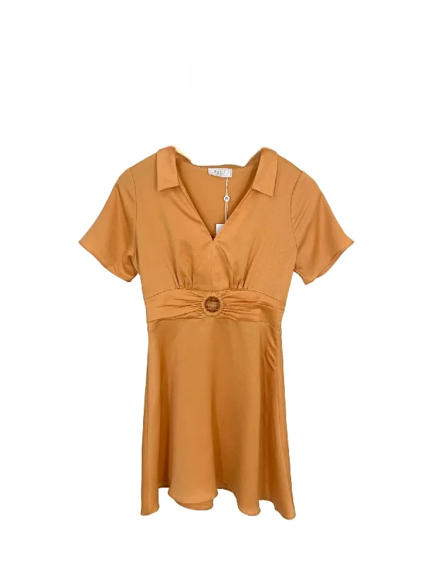 Hurry Before It'S Gone Bold Silhouette Jess Mini Dress In Apricot