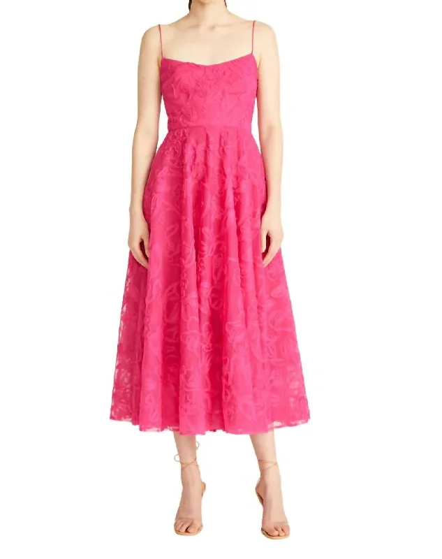 Chic & Modern Sales Father's Day Deals Tulle Midi Dress In Fuchsia